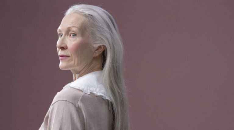 natural gray hair styles